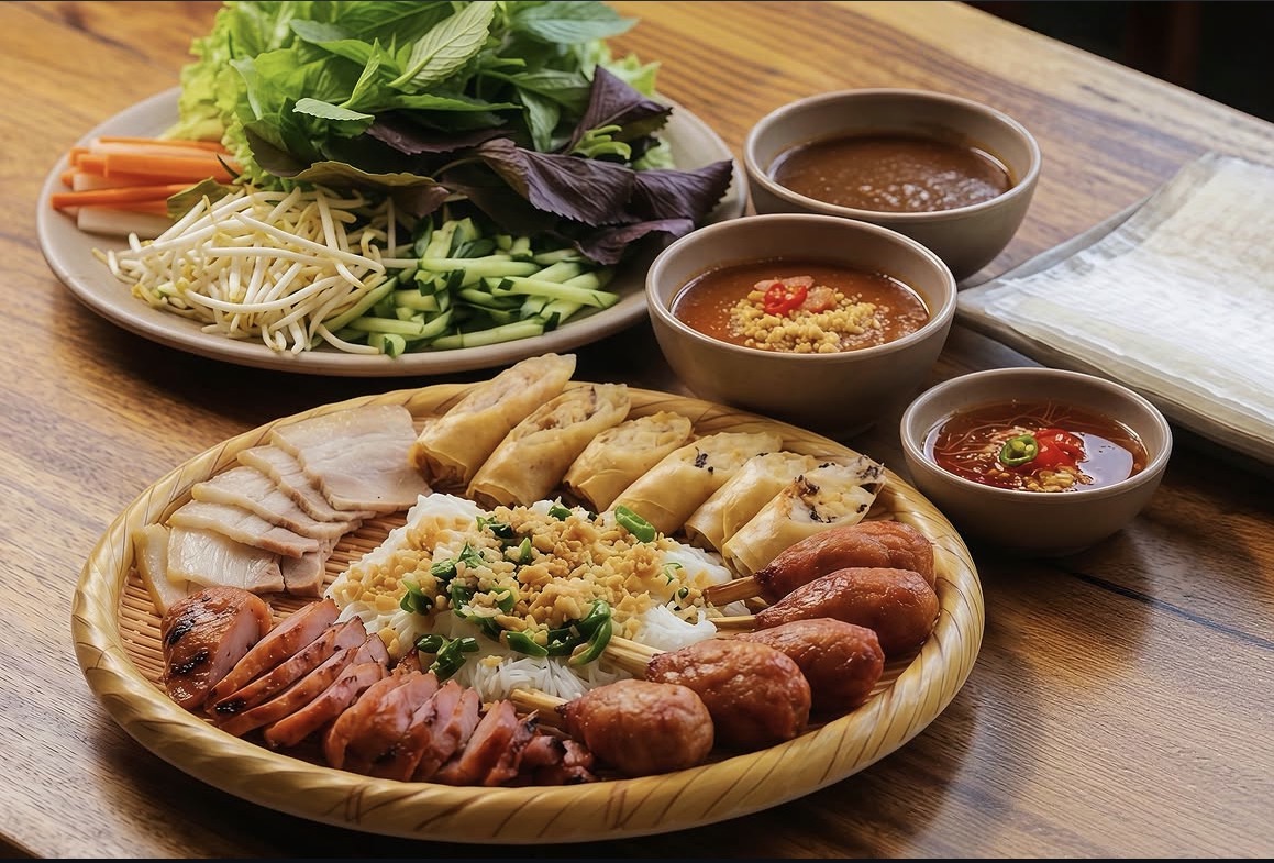 Cơm Nhà restaurant interior
